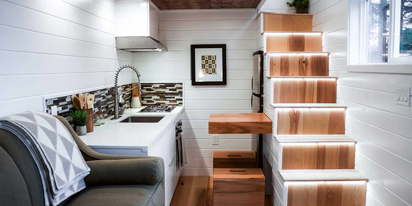 Spotlight on Oregon's Alternative Home Builders: 6 Pioneers Crafting Tiny Dreams hero image