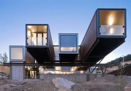 Containers in Motion — build photo 2