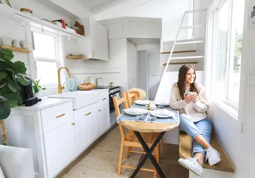 Handcrafted Movement image 4