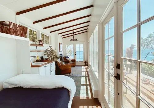 Handcrafted Movement image 2