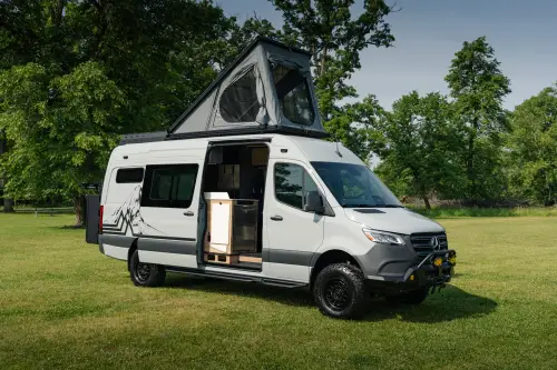 Highland Vans - Tiny home builder in Elk Grove Village, Illinois