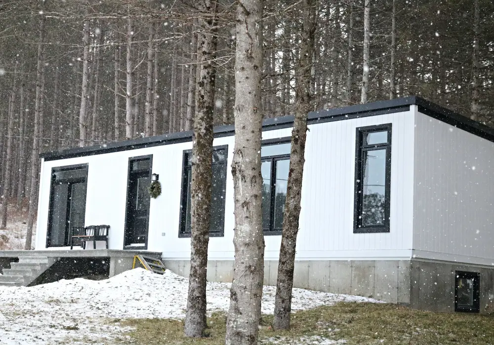 ilo Mini-Maison — tiny home builder in Saint-Cyprien-de-Napierville