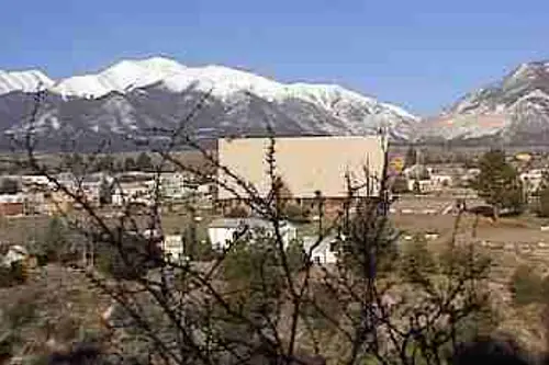 Chateau Chaparral - Tiny home community in Nathrop, Colorado