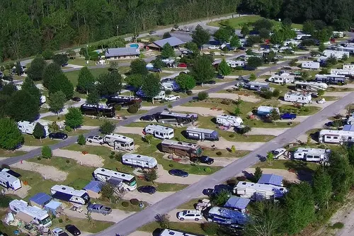 Suwannee River Rendezvous - Tiny home community in Mayo, Florida
