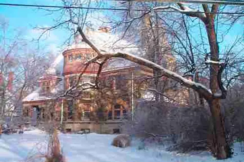 The Lloyd House - Tiny home community in Cincinnati, Ohio