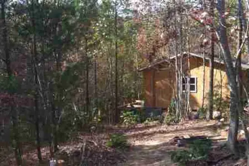 Path to Peace - Tiny home community in Spencer, Tennessee