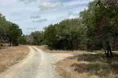 Humankind Hospitality - Tiny home community in Round Mountain, Texas