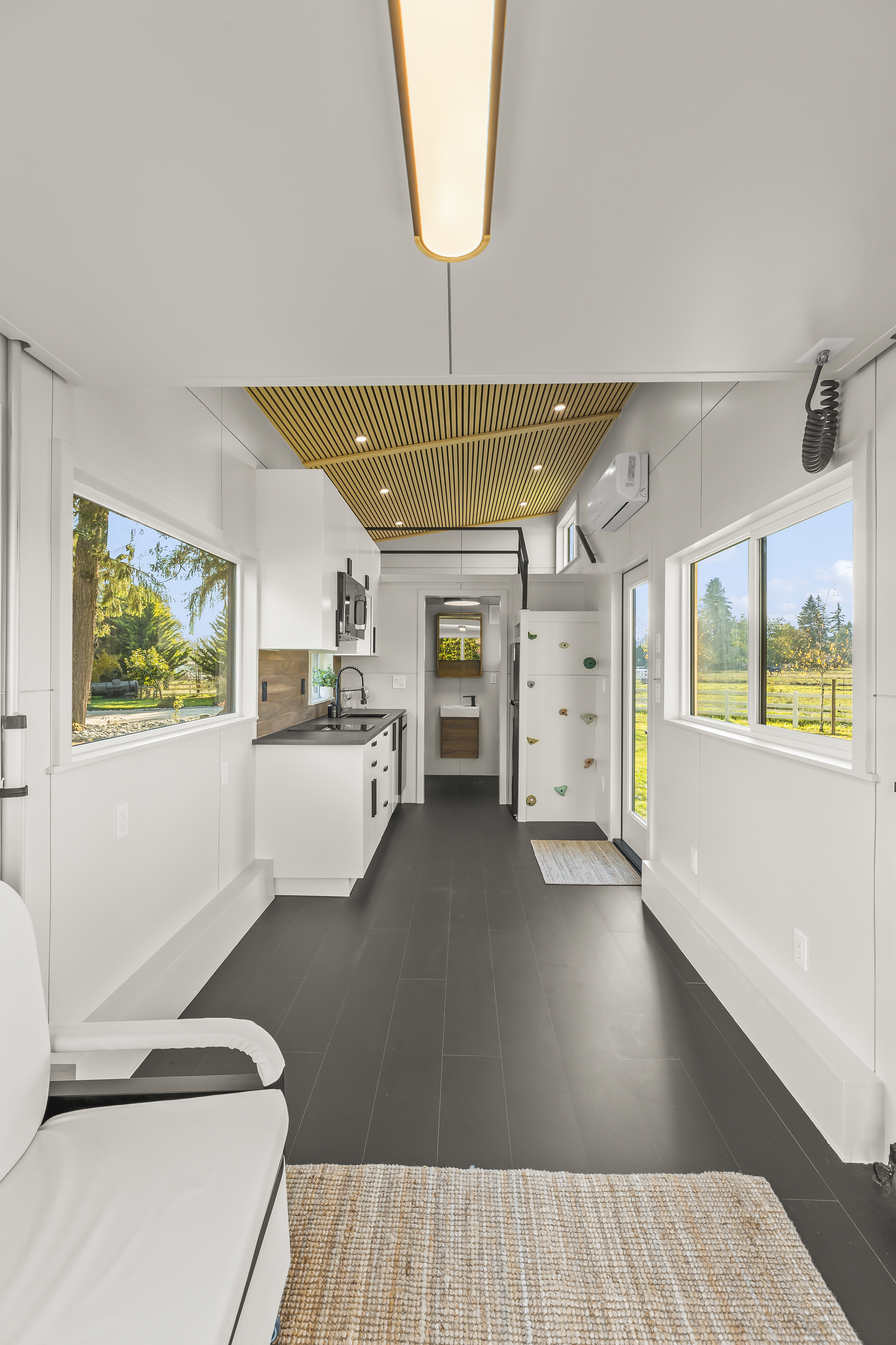 2024 Lux Tiny Home image 5