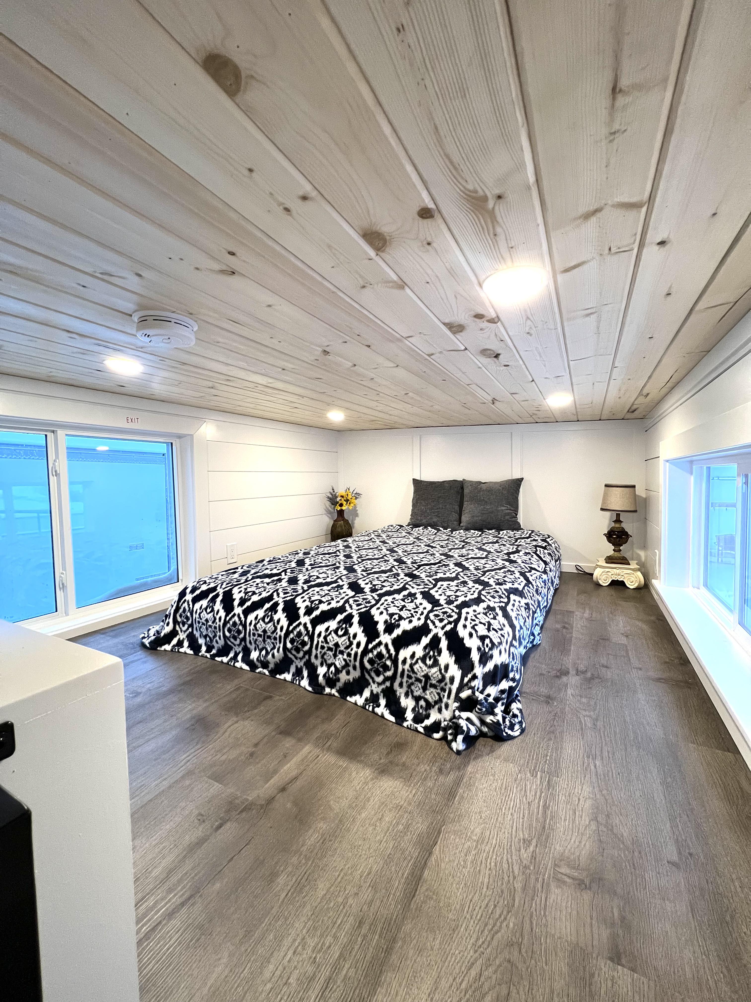 New Spacious Tiny Home For Sale! image 2
