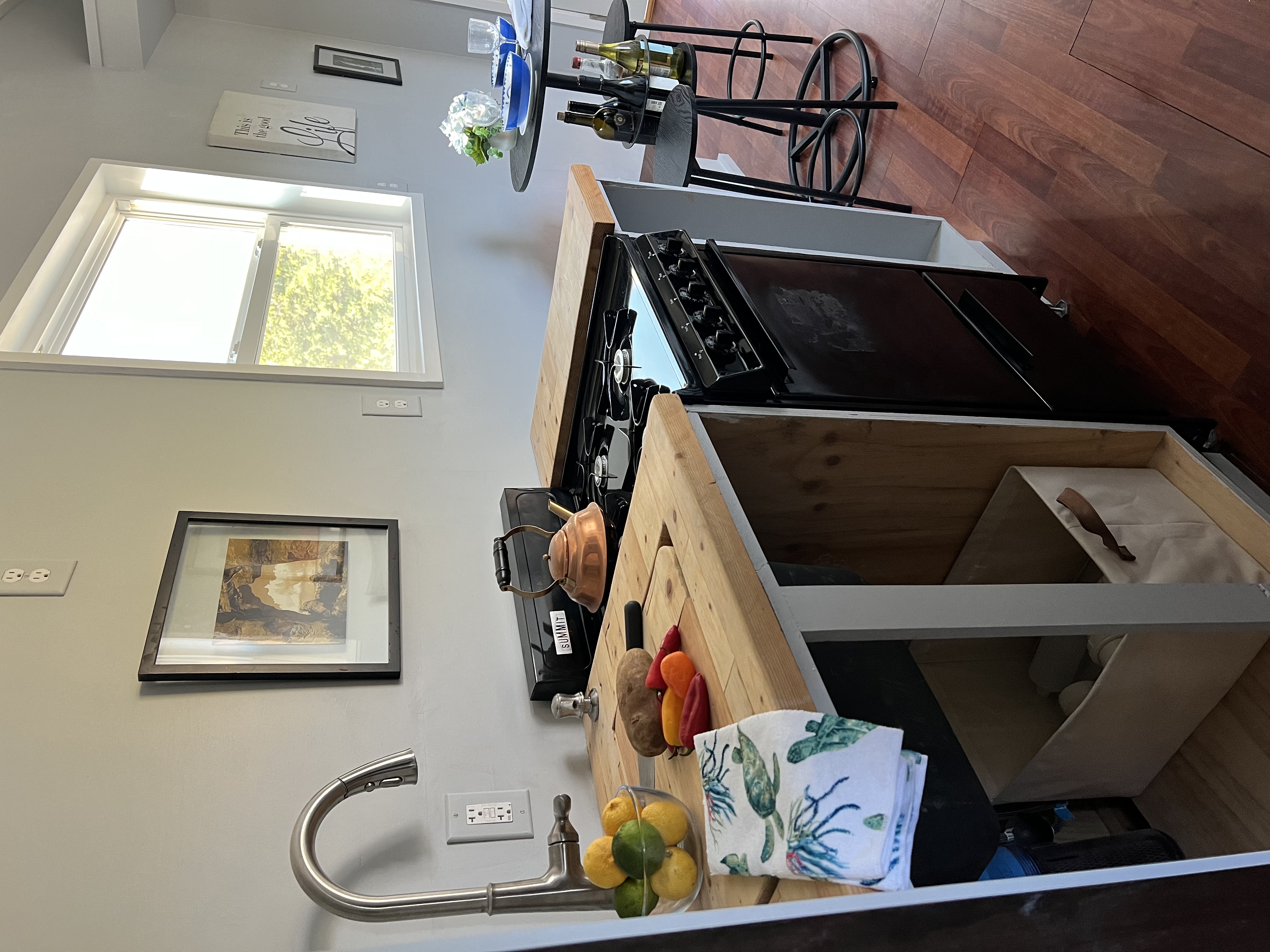 For Sale: Beautiful Custom-Built Tiny Home on Wheels image 5
