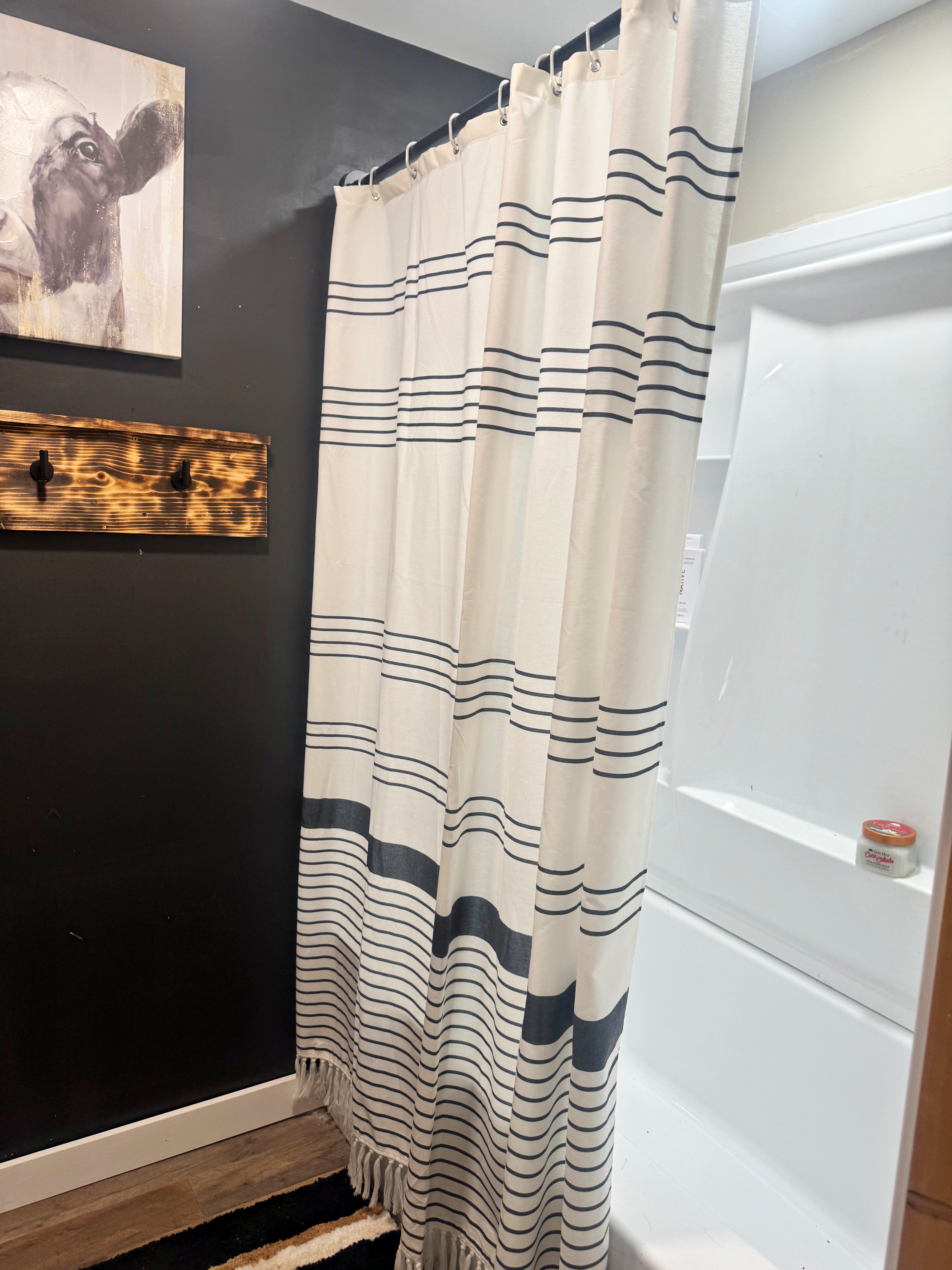 Spacious 2024 Tiny Home For Sale – Must Be Moved! image 3