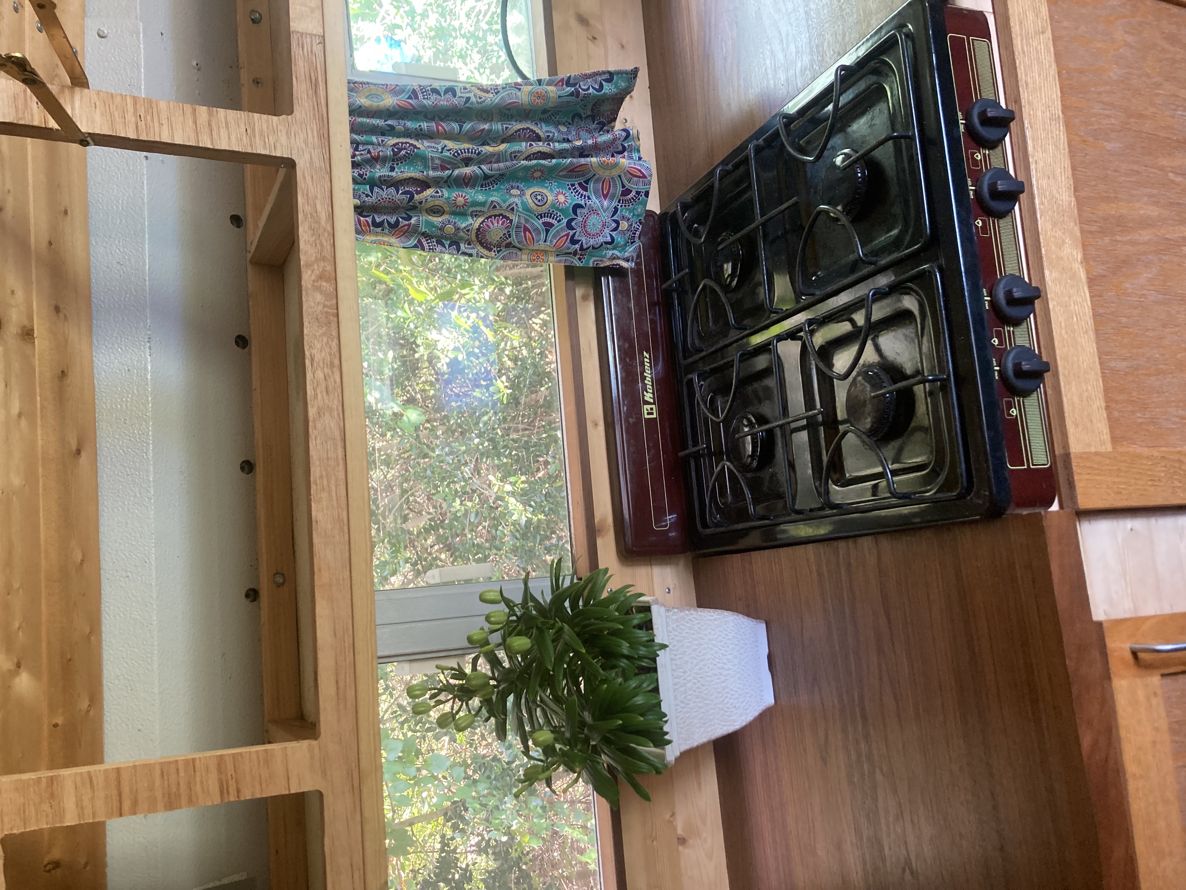 Cozy, Colorful Skoolie Tiny Home – Built with Love & Ready to Roll! image 5