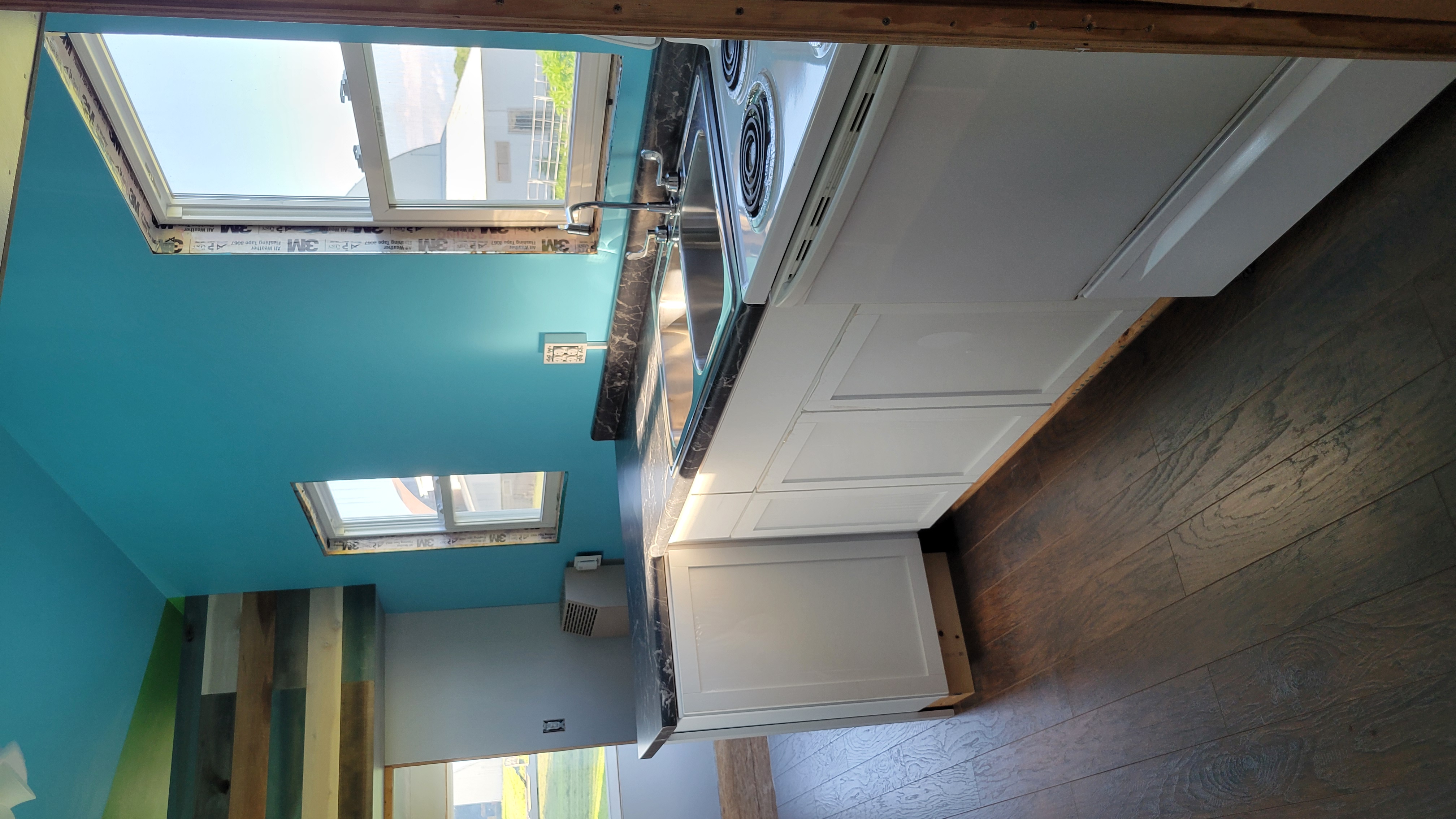 Tiny Home needs your finishing touches! image 5