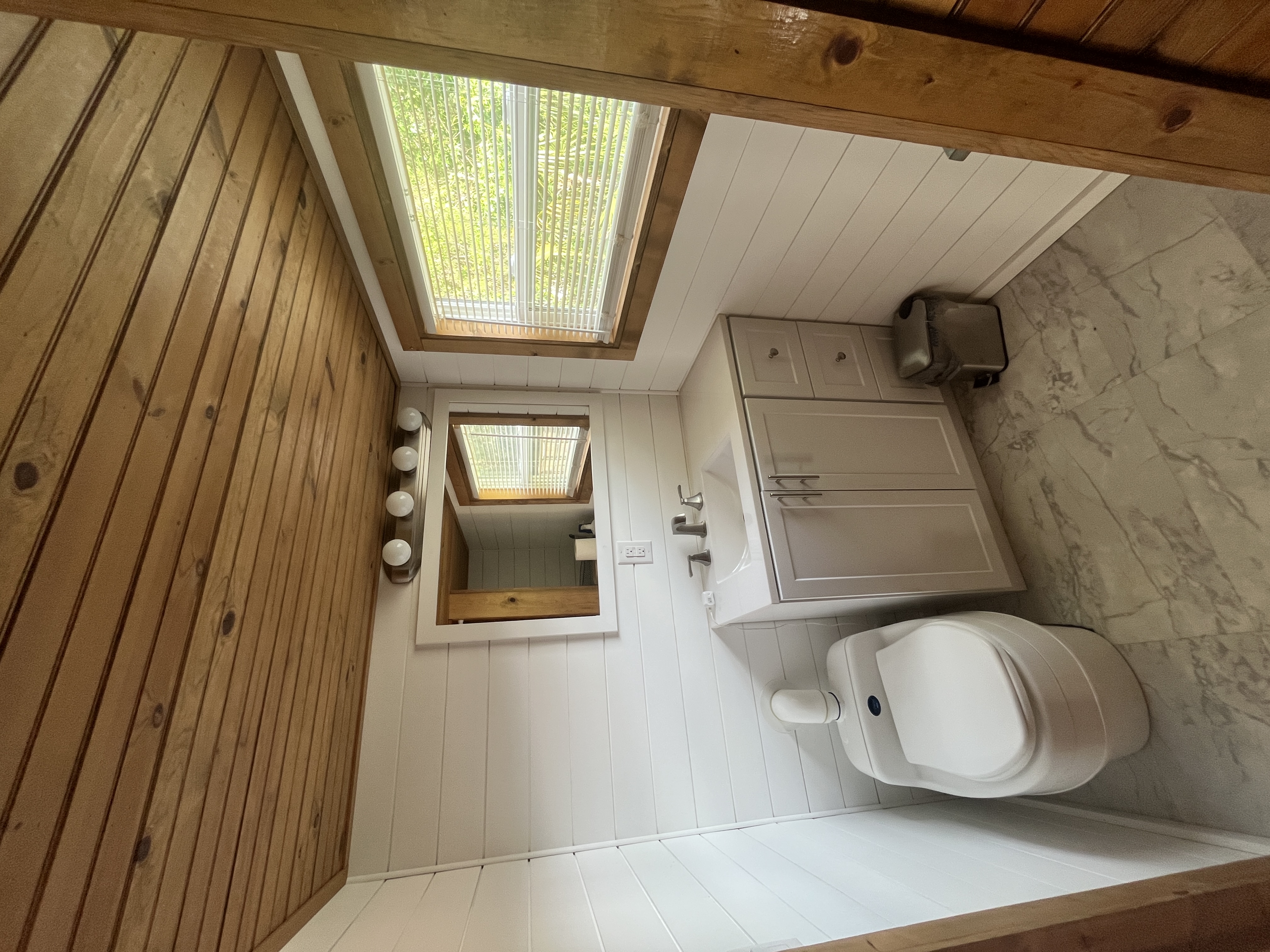Self Sustaining Tiny Home – Turnkey and Fully Offgrid – Delivered image 5