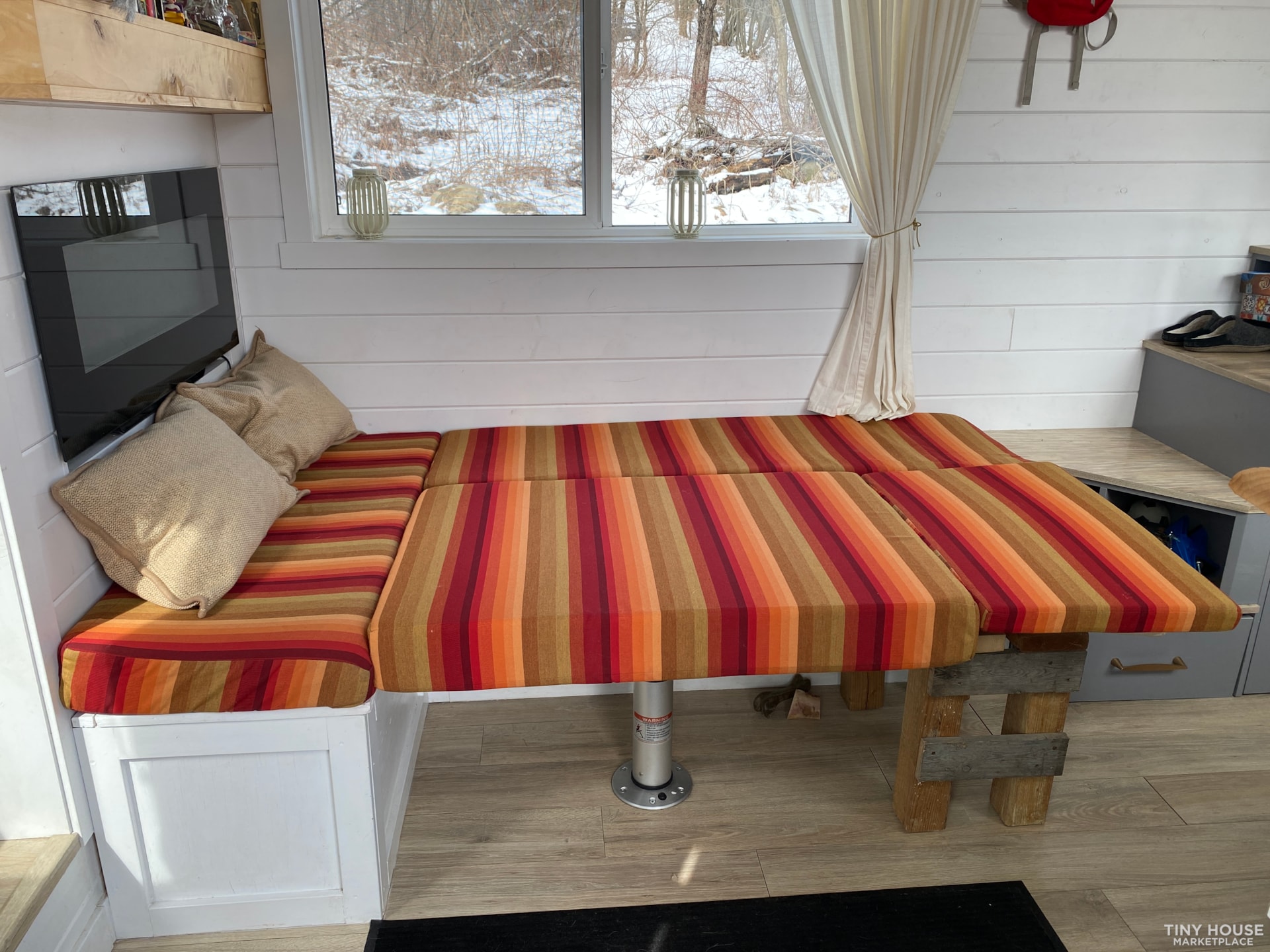 FOR SALE - Charming White Tiny Home image 5