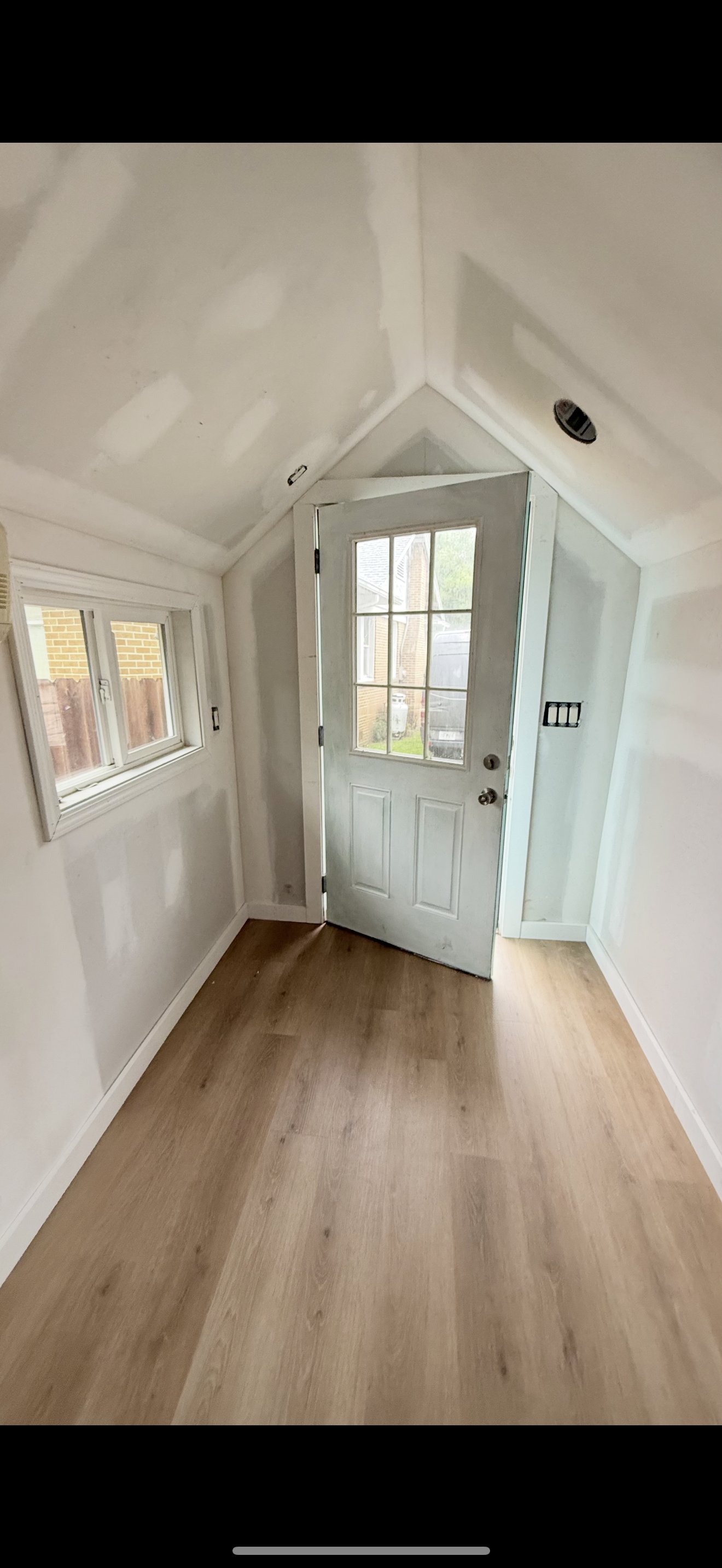 trailer mounted tiny house image 3