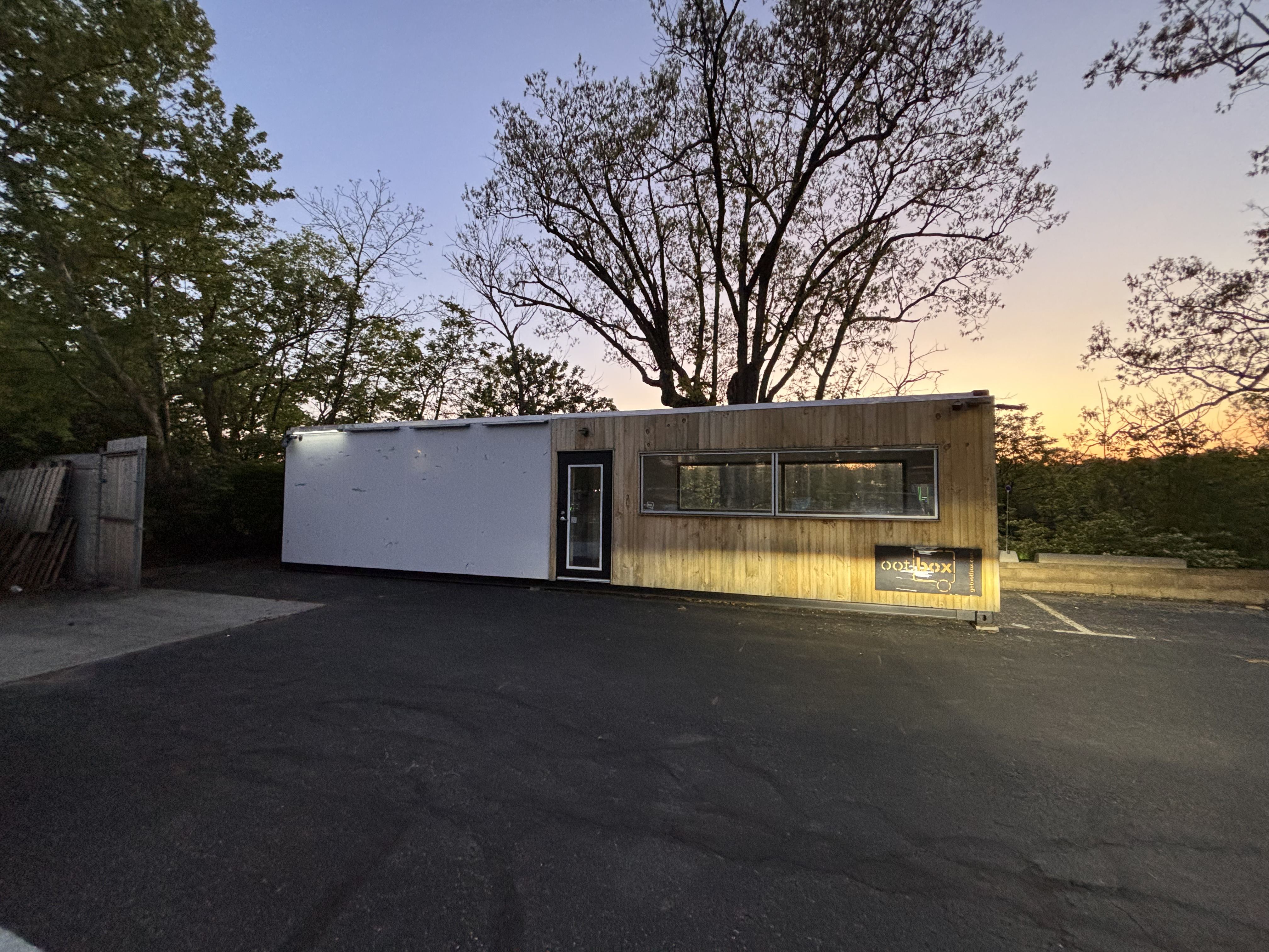 FOR SALE -  DIY Opportunity - Container Perfect for Customization! image 3