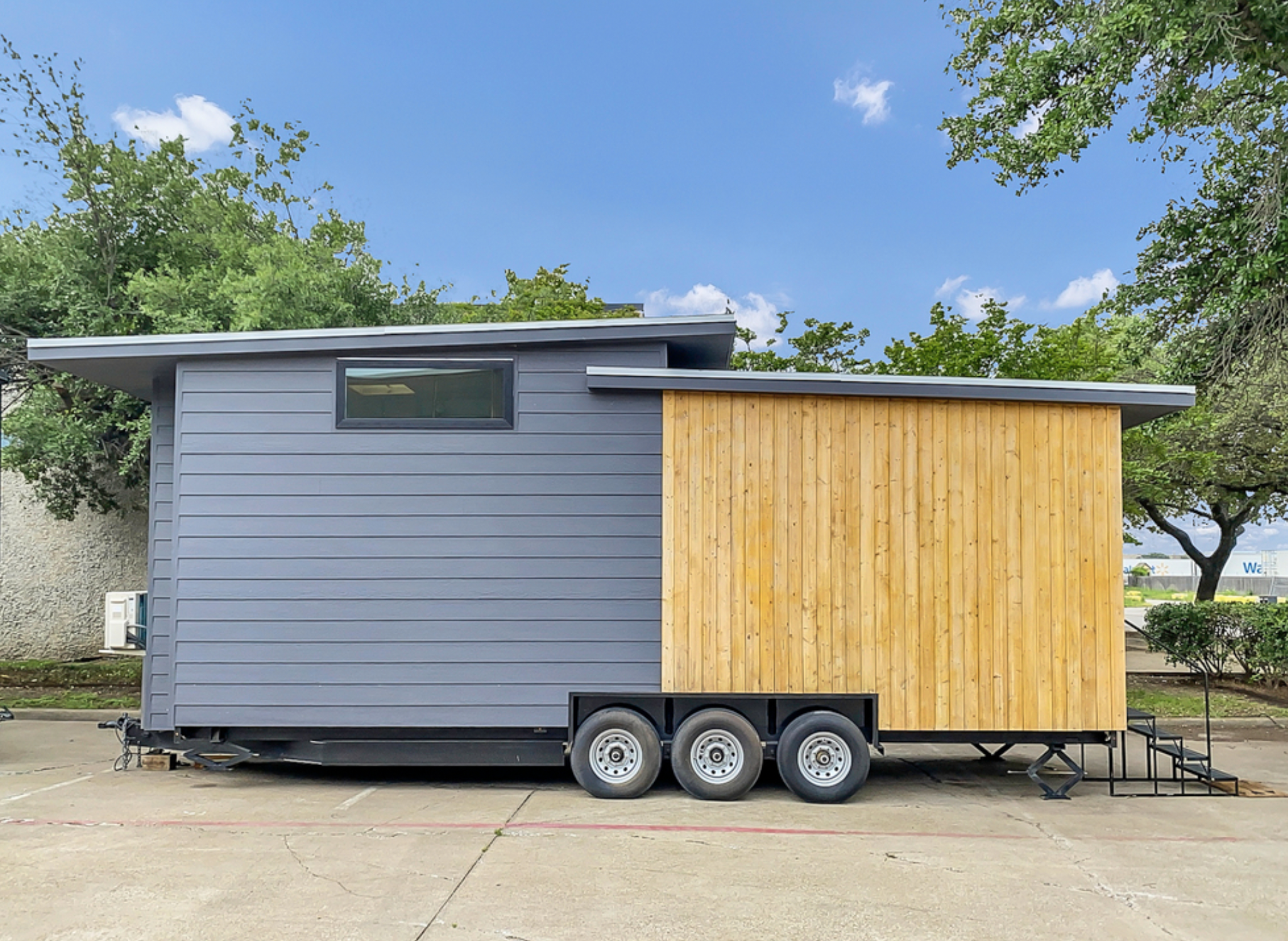 ✨Modern Farmhouse Tiny Home✨