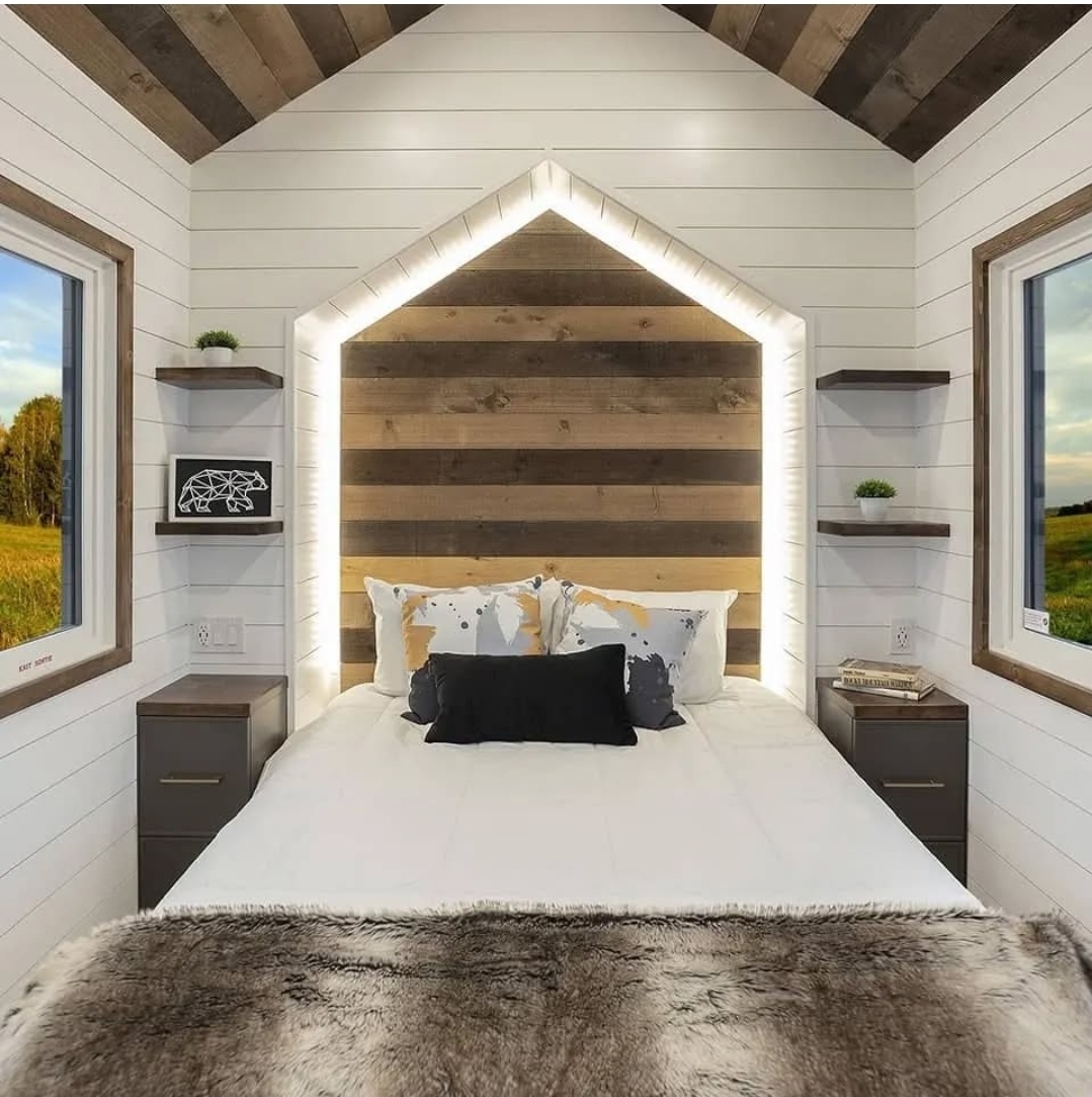 Private Main Floor Bedroom - C.S.A.-Certified - Luxury Living in Little Liberty image 2