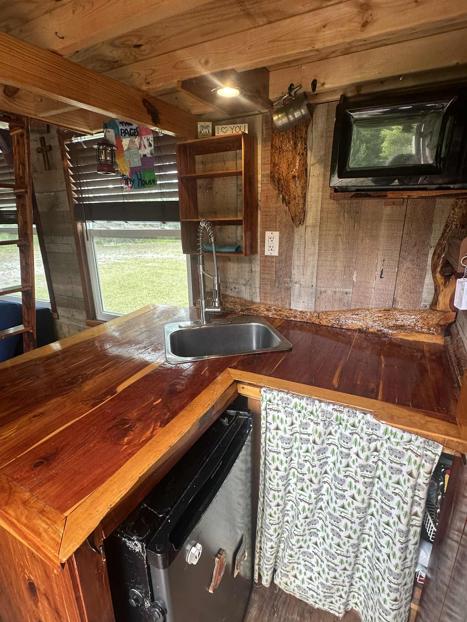 Cute Tiny Home Cottage For Sale! Ready to Deliver! image 2