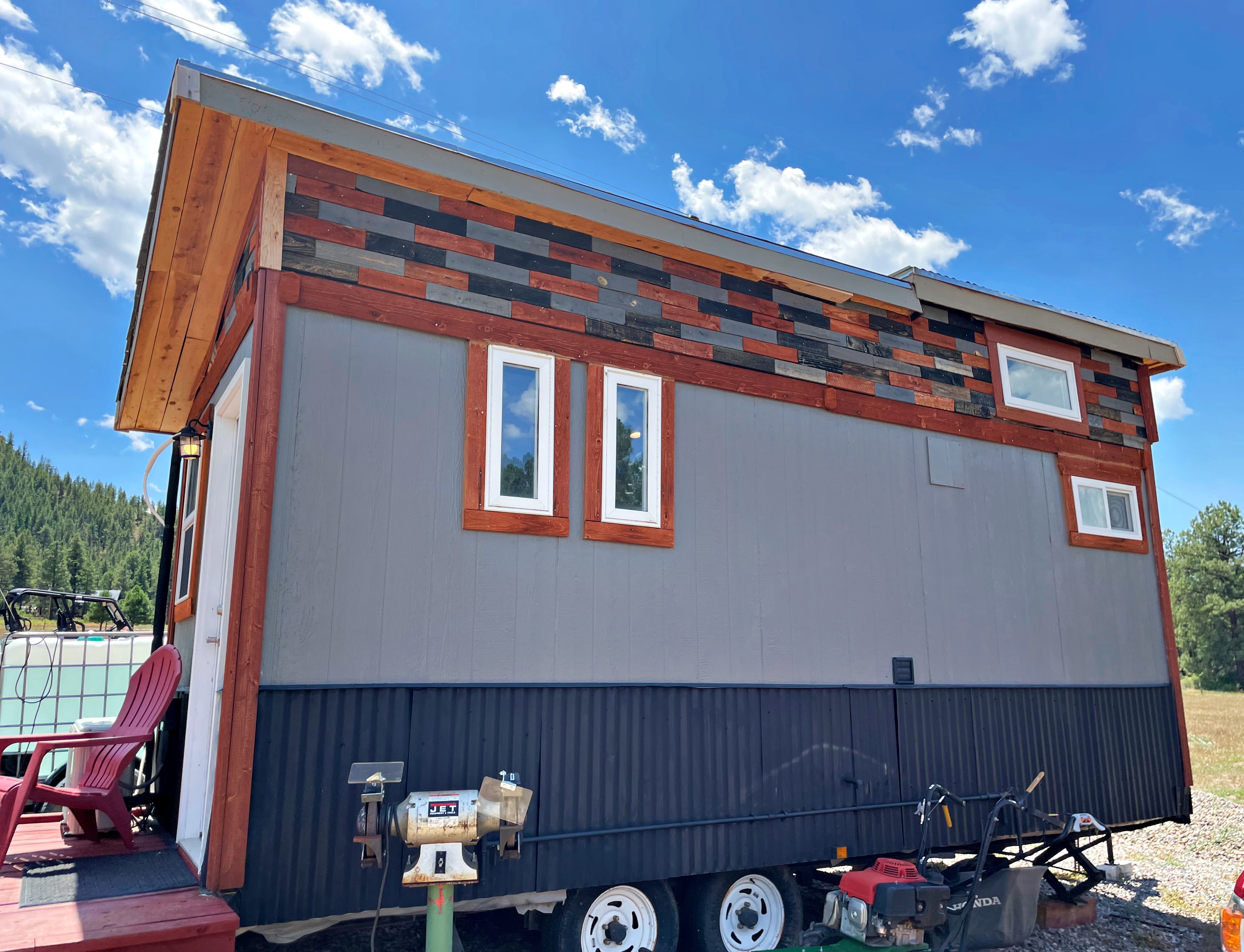 Daniel's Custom Tiny Home on Wheels – Well-Built and Move-In Ready! image 1