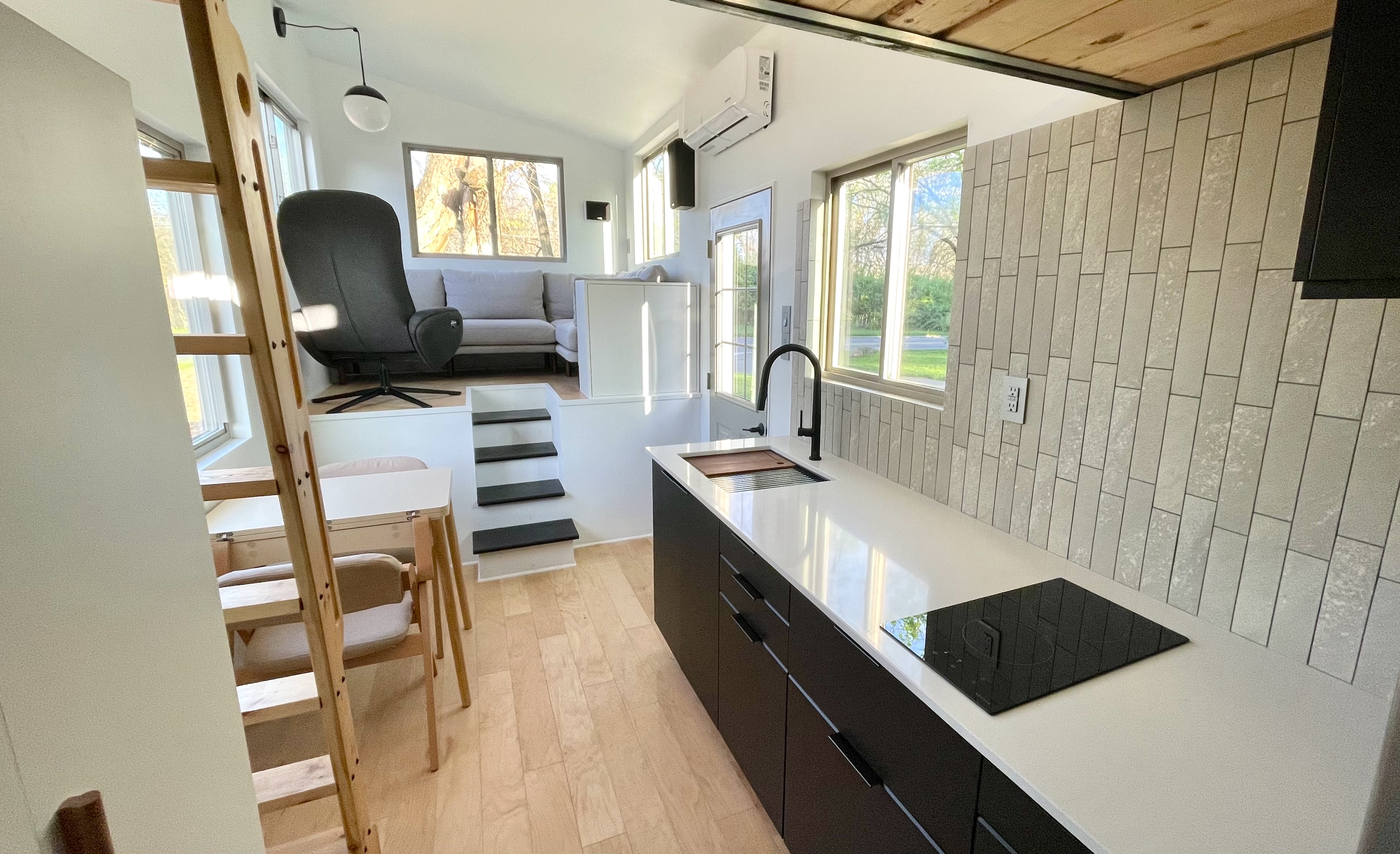 For Sale:  Modern Tiny Home in  Ohio! image 5
