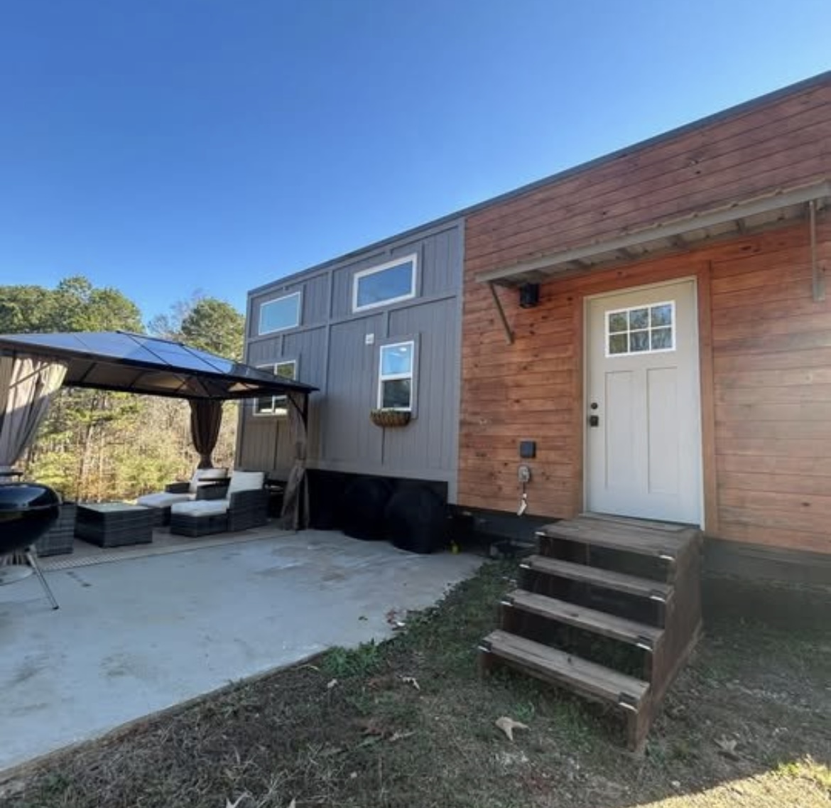 ✨ Modern Tiny House – Fully Furnished & Move-In Ready ✨