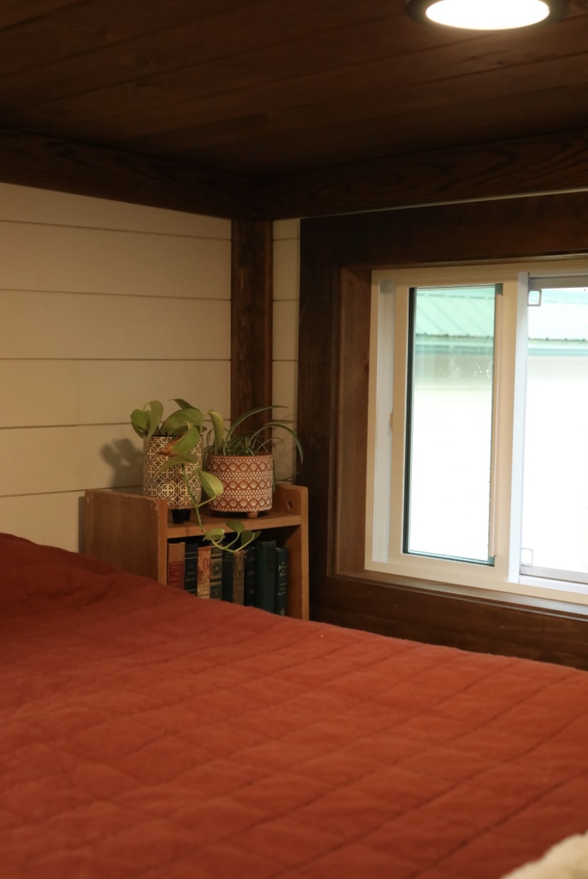 Modern 2025 Tiny House on Wheels โ Fully Insulated, Move-In Ready image 3