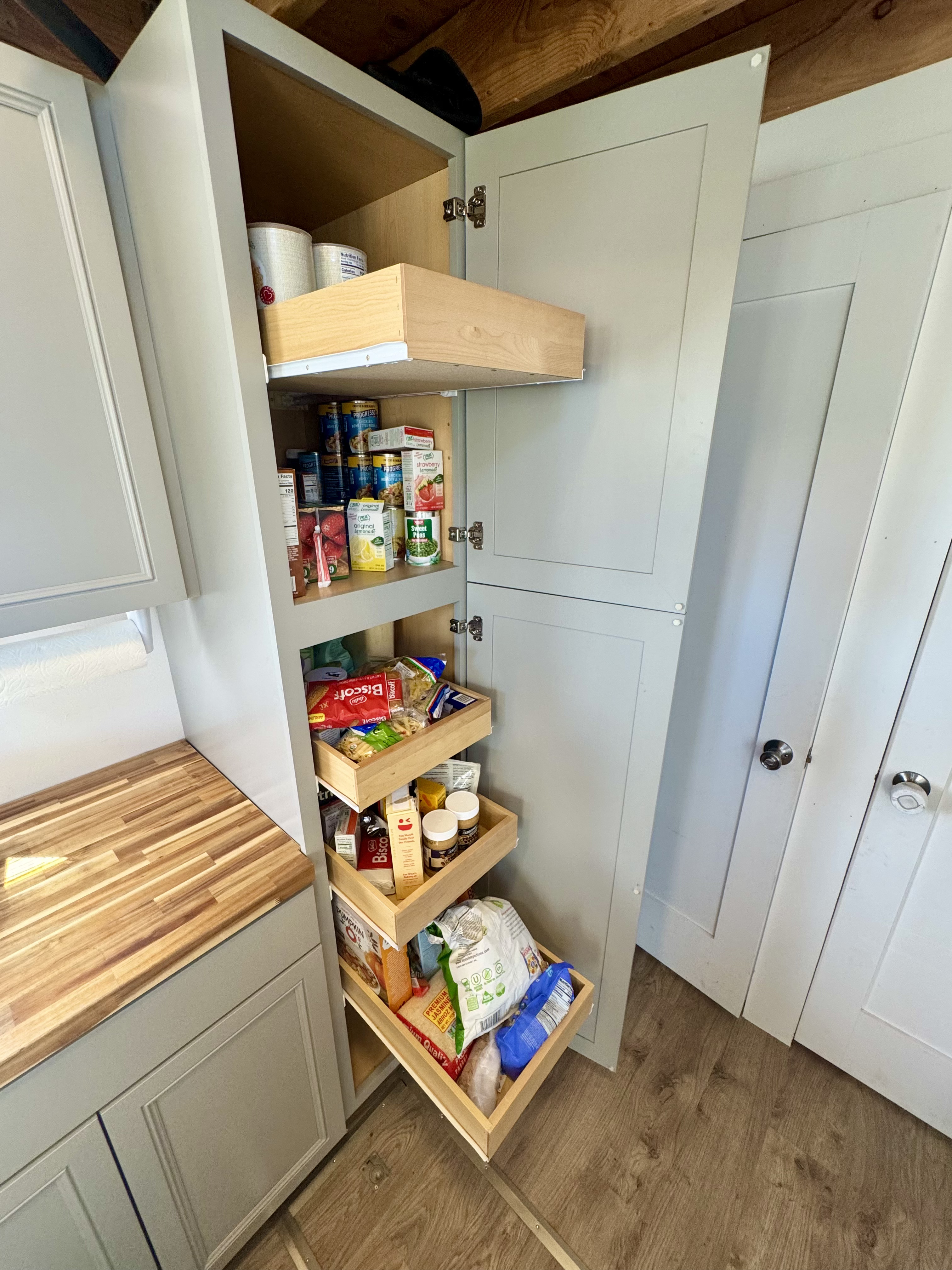 Tiny Home Studio For Sale in Idaho - Negotiable and Delivered to you! image 5