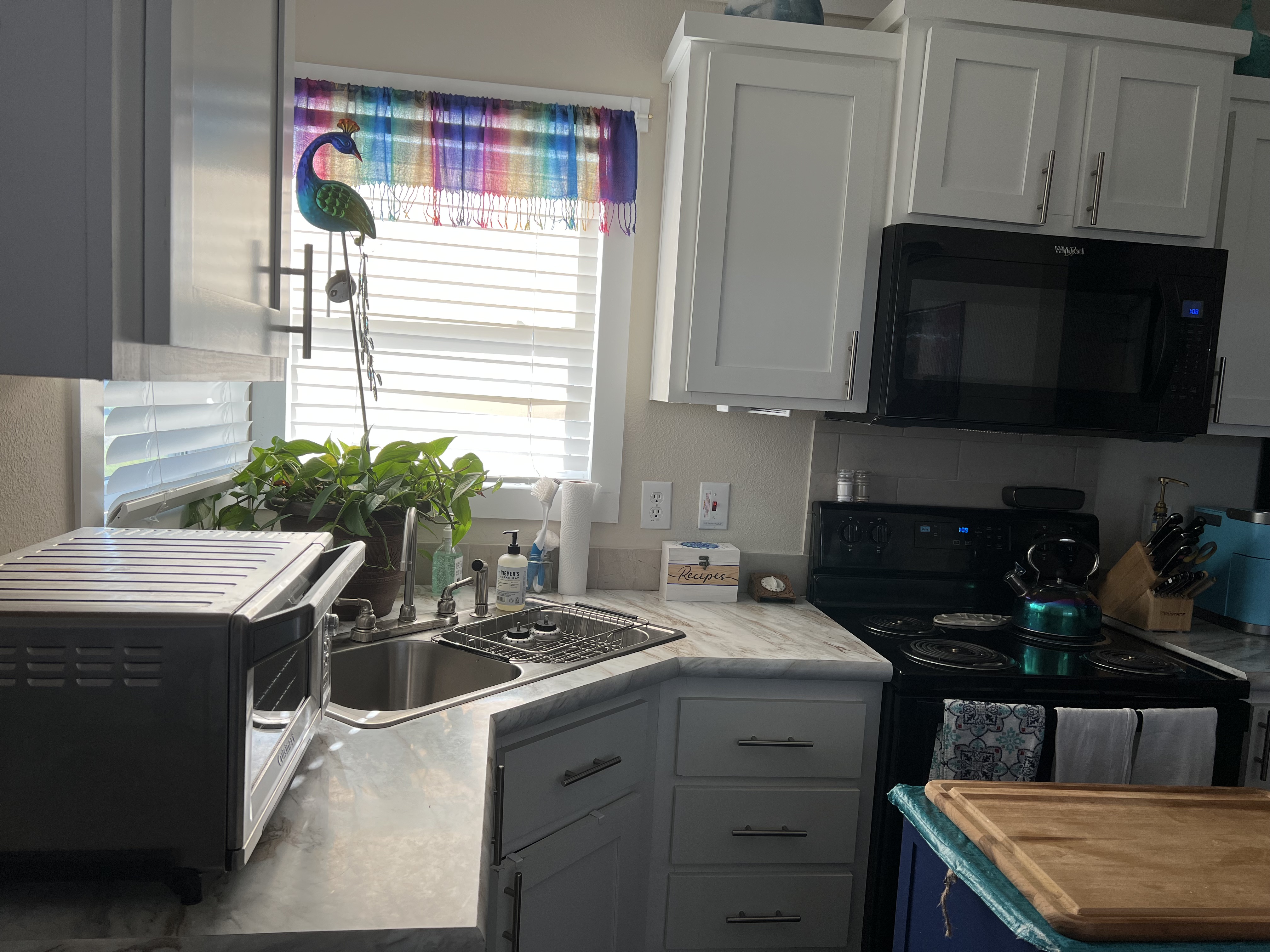 Spacious Tiny Home Retreat - Move-In Ready! image 5