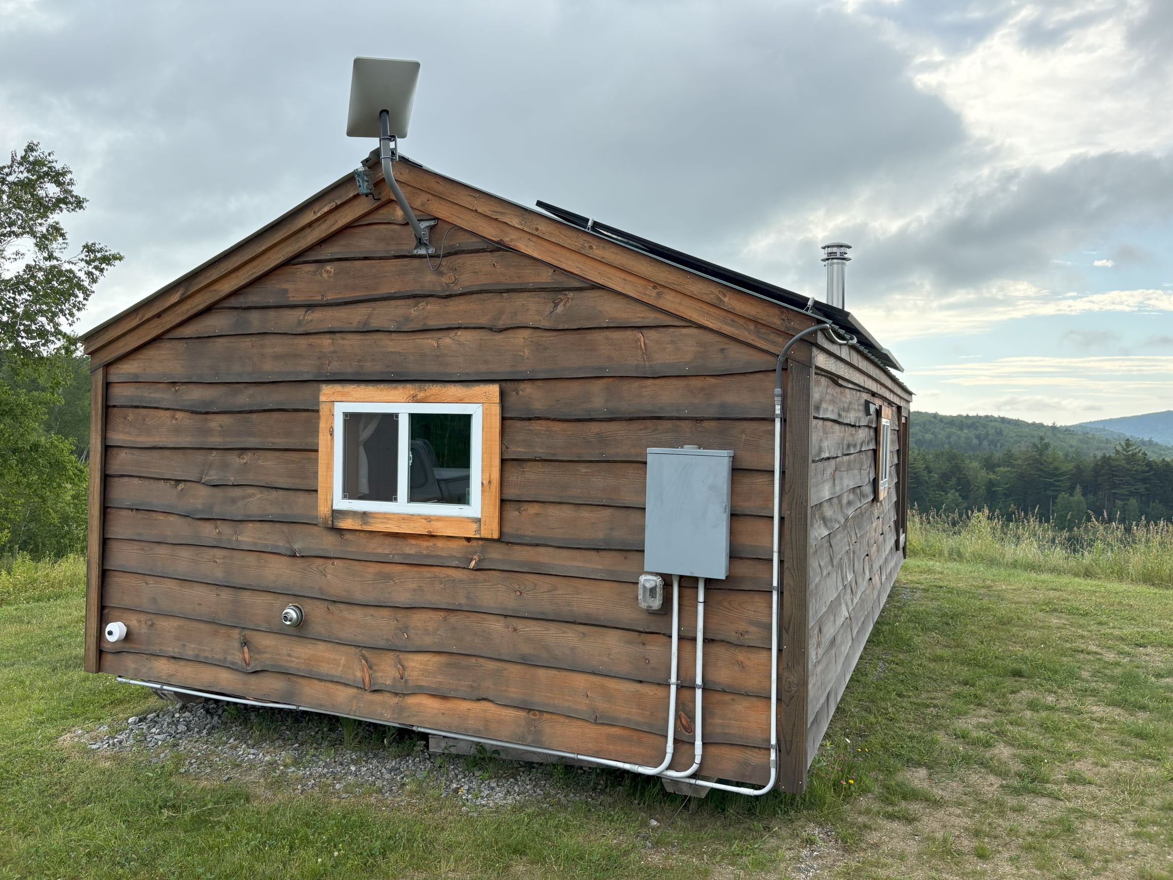 Turnkey Off-Grid Cabin (Windham, VT) — Transportable, Fully Furnished, w/solar, propane, compost toilet, electrical, plumbing, satellite internet image 4