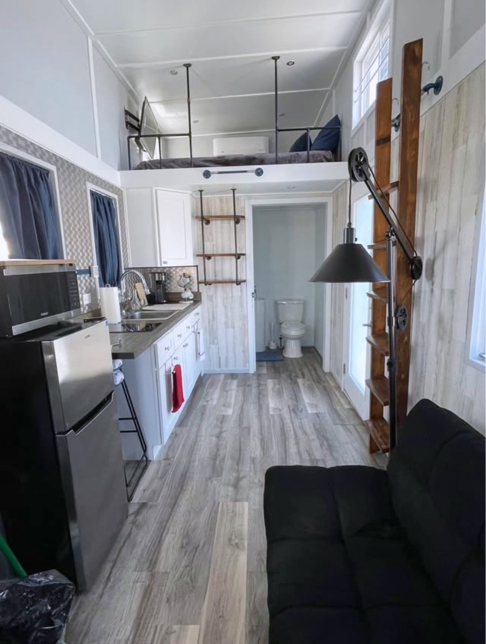 Fully Furnished Tiny Home – Never Lived In, Ready to Go image 2