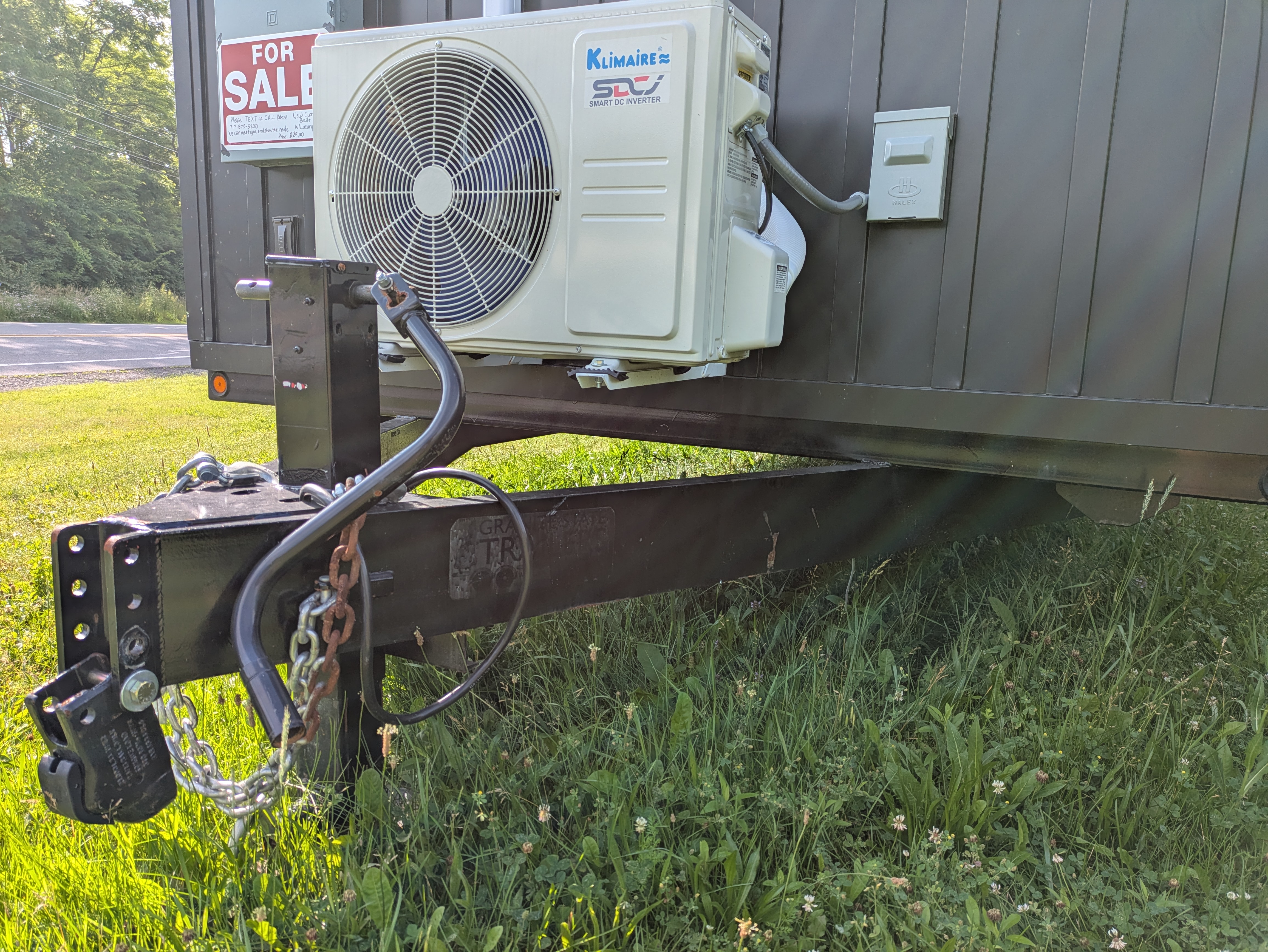 Brand New Designer Tiny Home on Wheels image 4