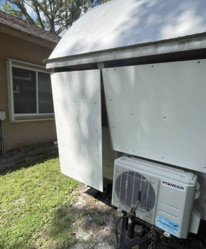 FOR SALE: Wave-Inspired Tiny Home! image 5
