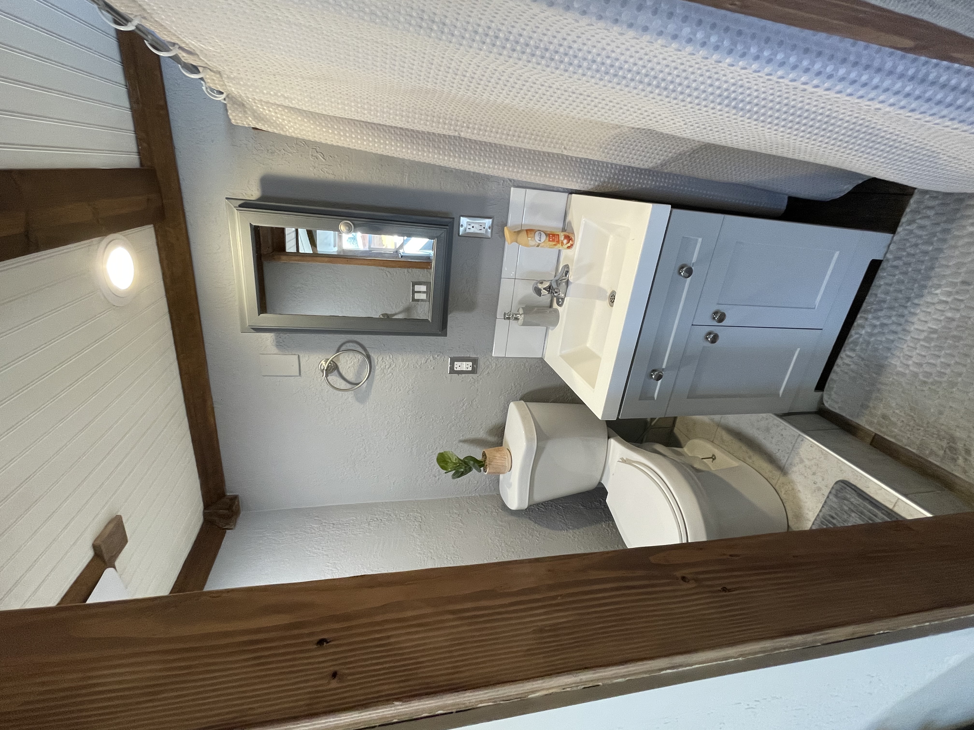 For Sale! Custom Tiny Home on Wheels - Move-In Ready! image 5