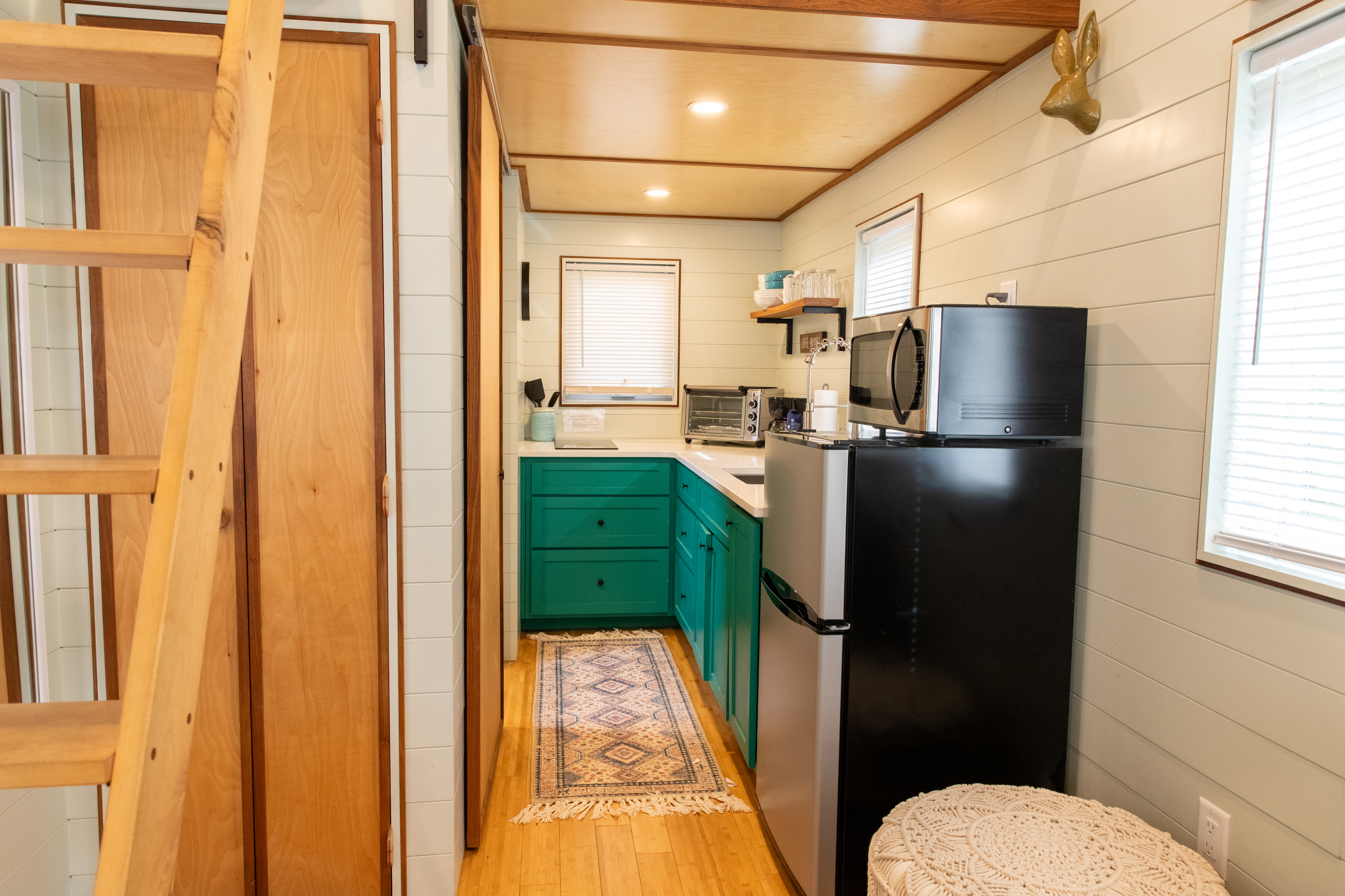 FOR SALE: Turnkey Tiny Home in a Beautiful Tiny Home Community! image 4