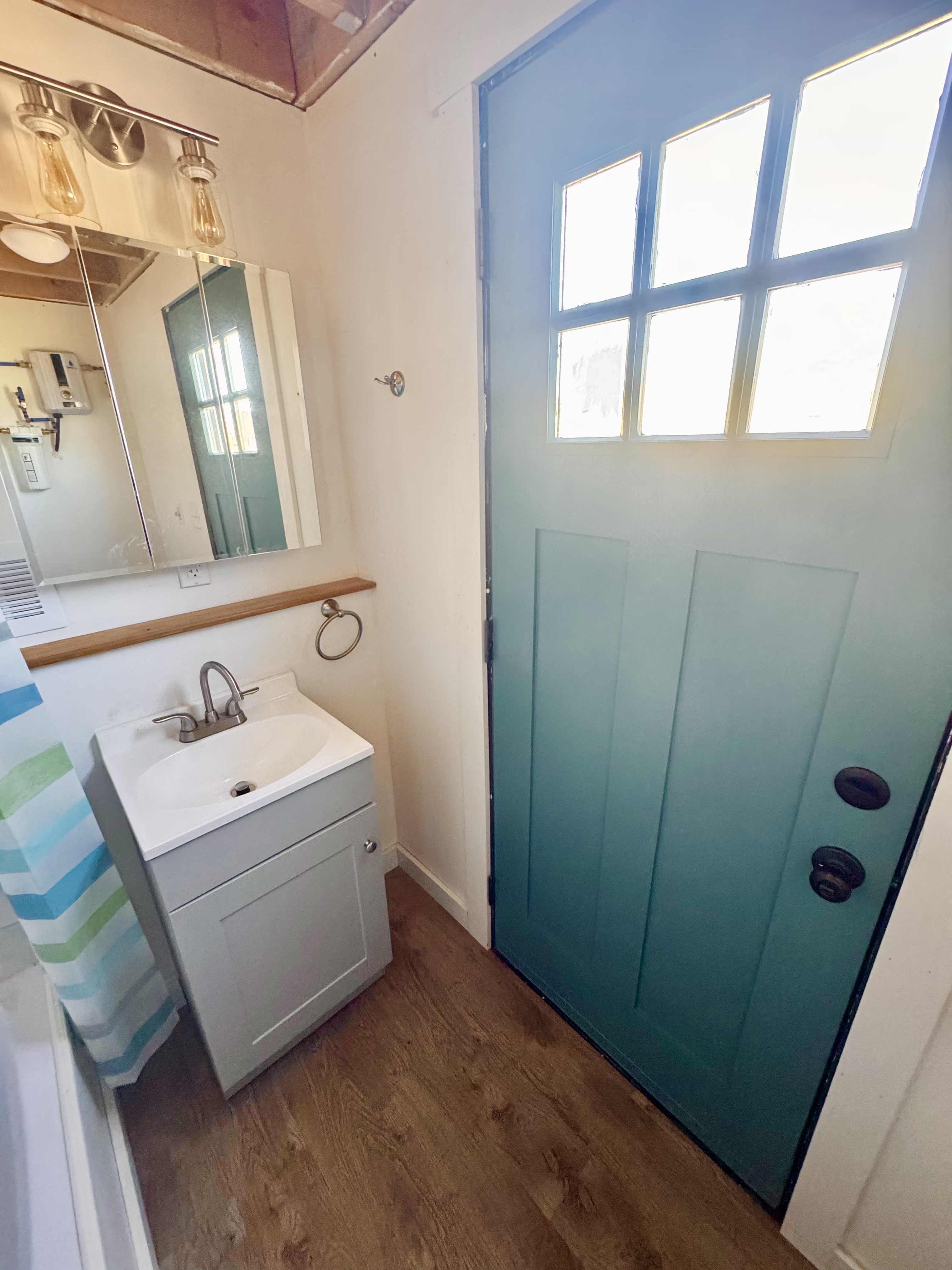 For Sale Tiny Home Studio in Idaho! Delvery Assistance Available! image 5