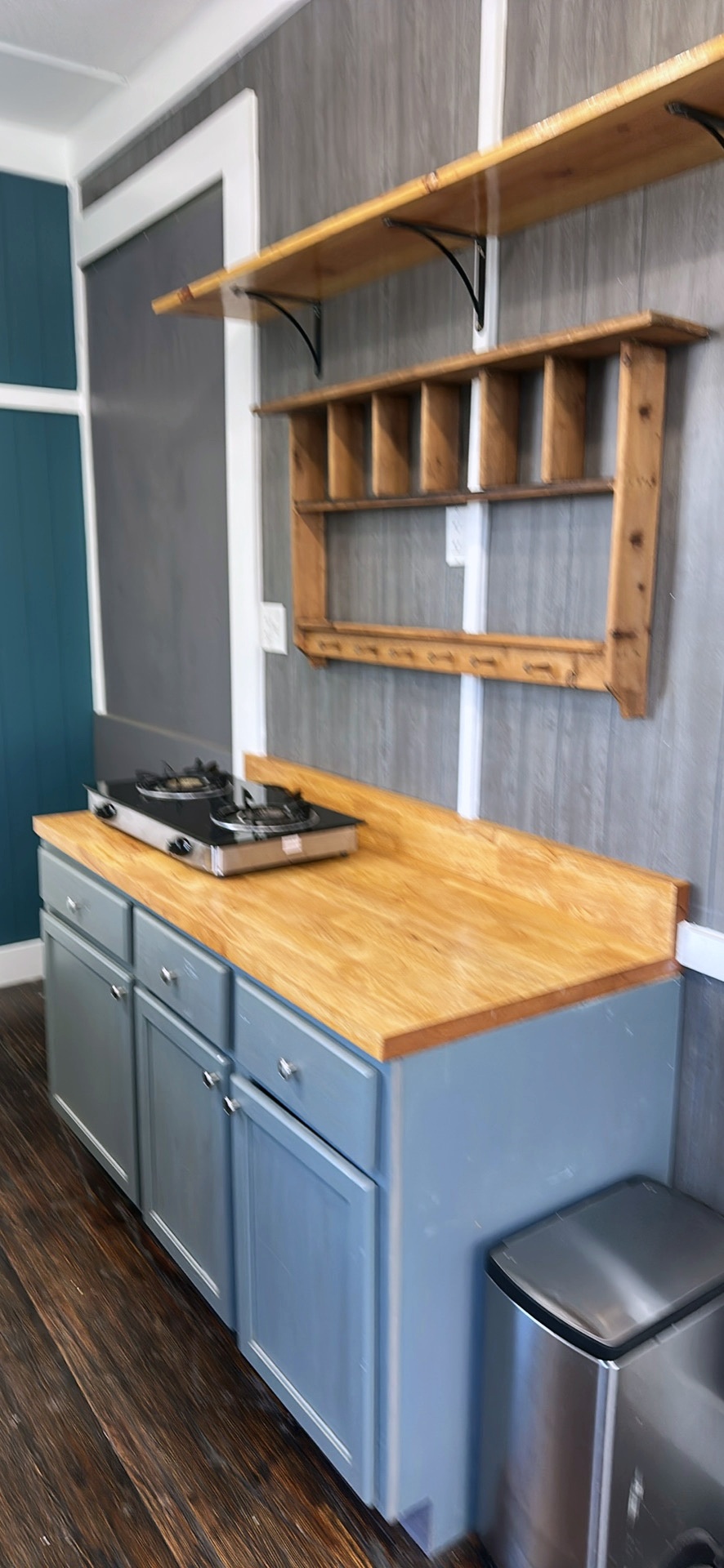 For Sale: Eco-Friendly Turnkey Tiny Home, Off Grid Ready image 3
