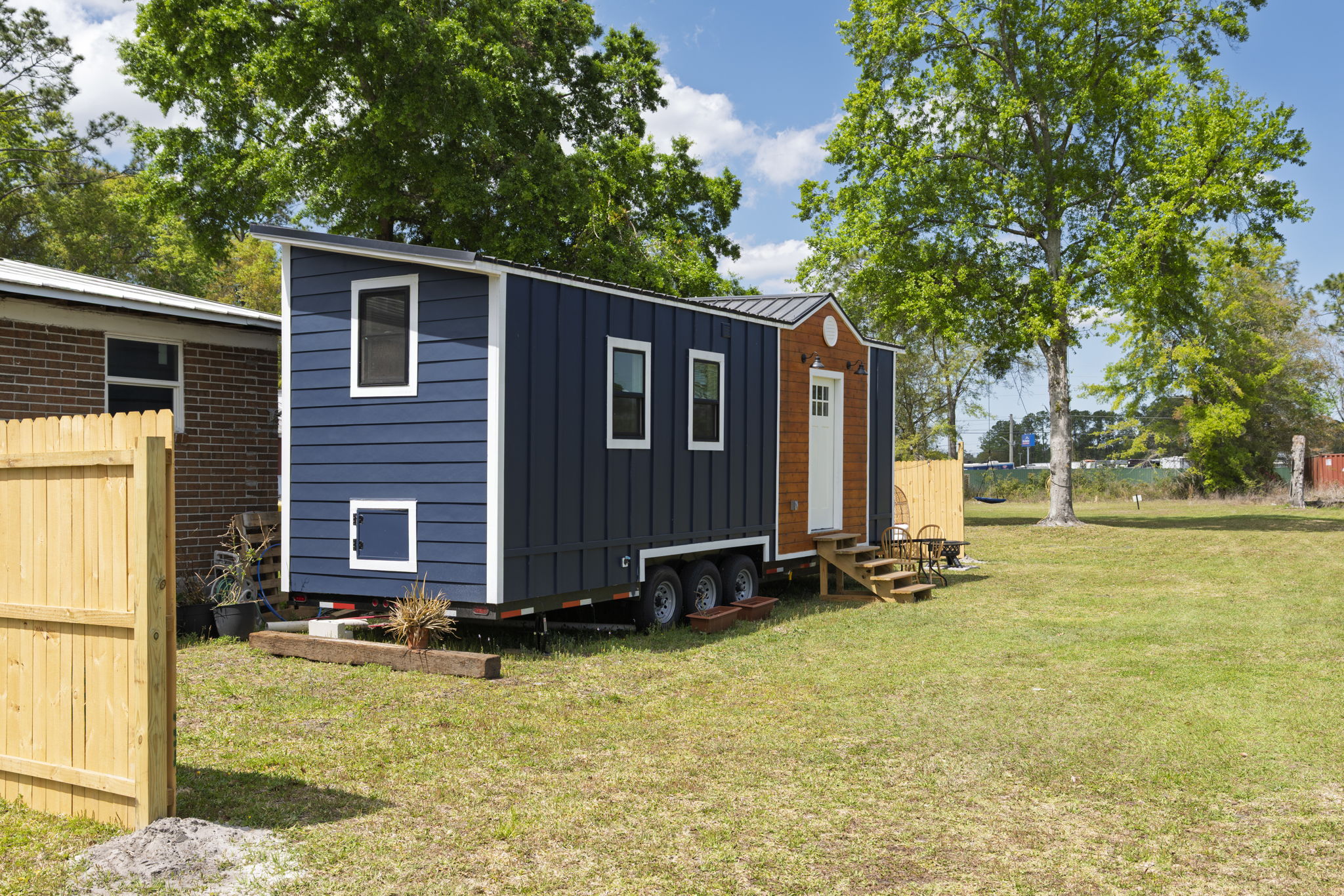 NOAH-Certified 30’ Tiny Home on Wheels – Turnkey Airbnb or Personal Living! image 2