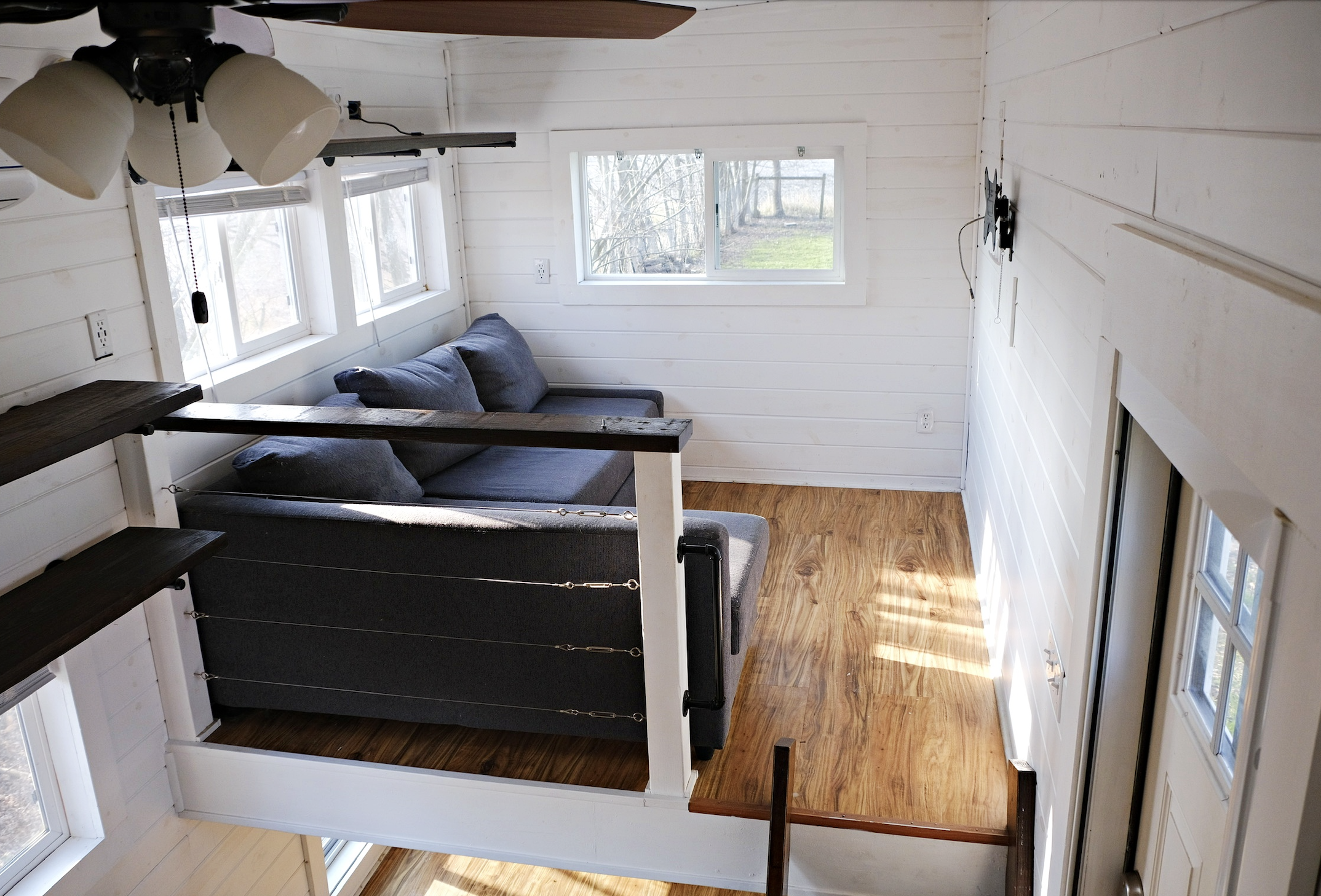 Custom Tiny House on Wheels! Built in 2020 – Must Be Moved image 3