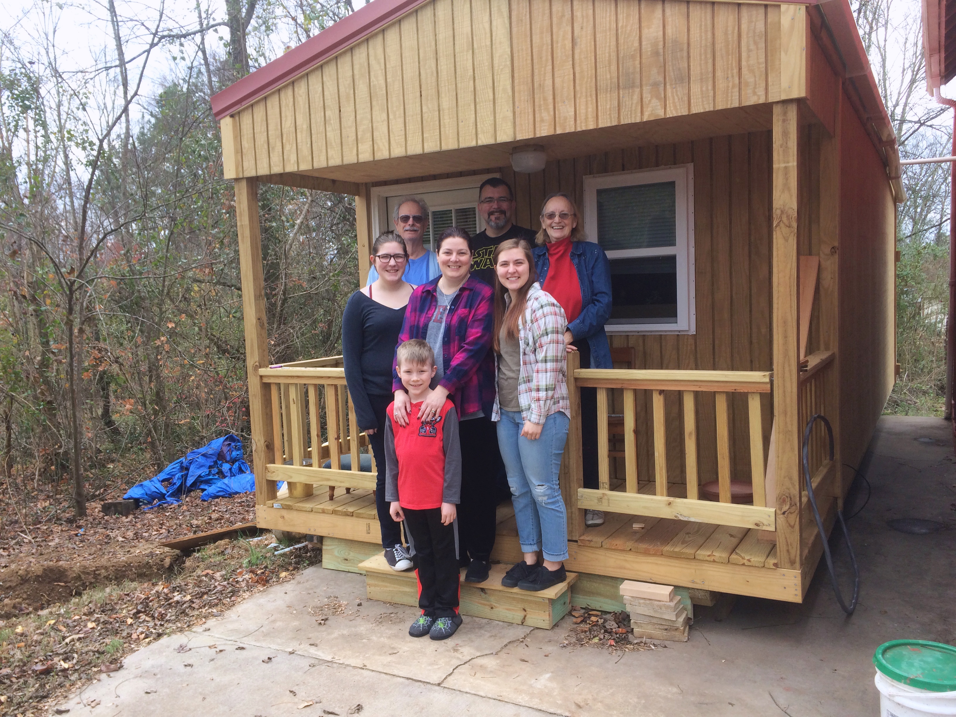 For Sale: Beautiful Tiny Home in Tennessee! image 2