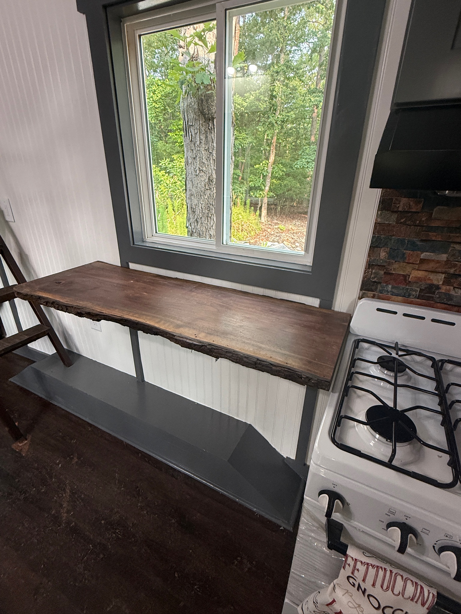 Custom-Built Tiny Home – Compact, Comfortable & Road-Ready image 4